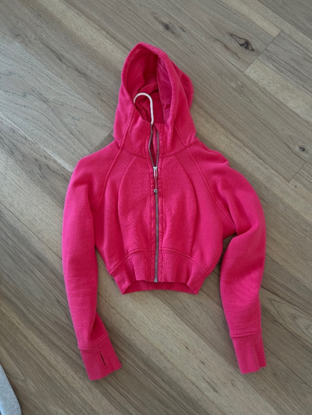 Lululemon Scuba Crop LIKE NEW